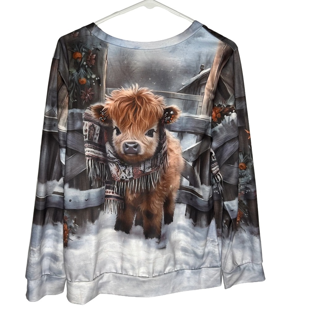 Cozy Highland Cow Print Sweatshirt‎ - Picture 2 of 3